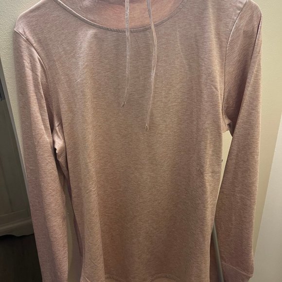 Reebok Tops - NWT Reebok Hoodie, (Pink), Large